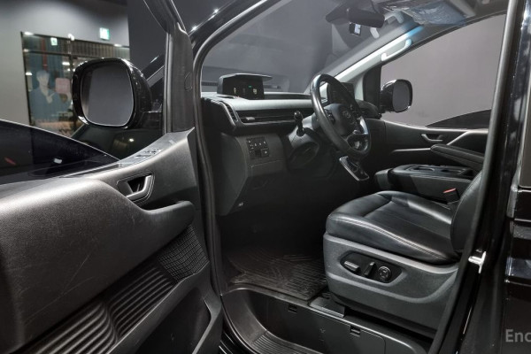 2022 Hyundai Staria с пробегом 69 974 км