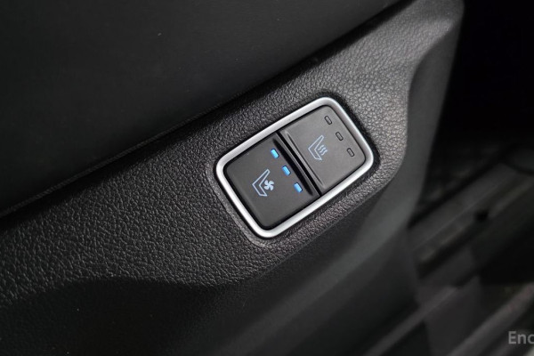 2021 Hyundai Staria с пробегом 100 479 км