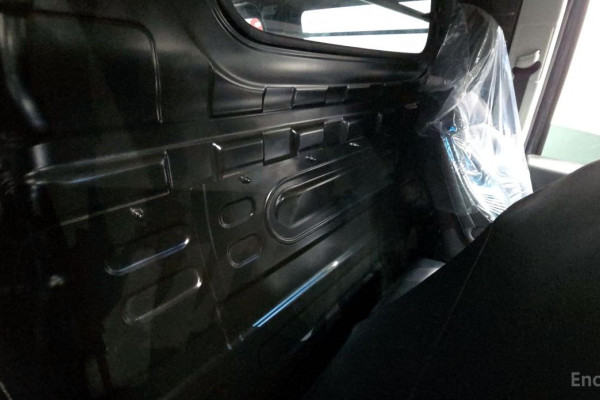 2022 Hyundai Staria с пробегом 31 213 км