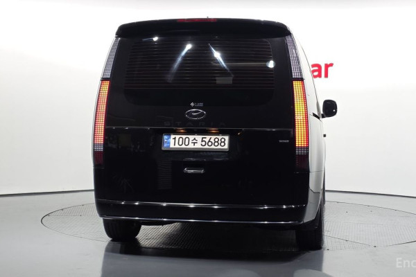 2022 Hyundai Staria с пробегом 77 762 км