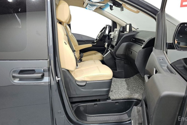 2021 Hyundai Staria с пробегом 32 810 км