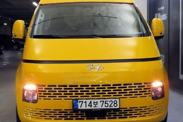 2022 Hyundai Staria с пробегом 52 005 км