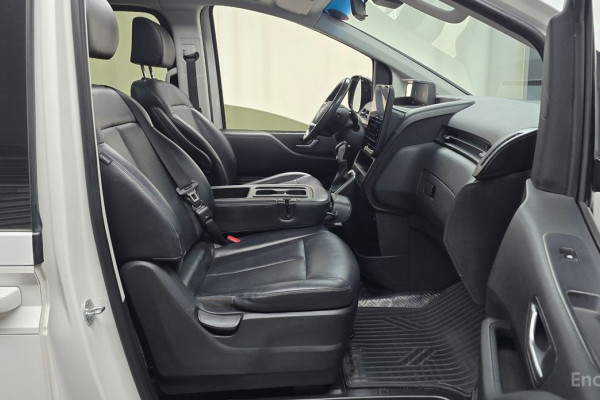 2022 Hyundai Staria с пробегом 71 421 км