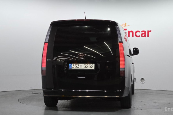 2021 Hyundai Staria с пробегом 42 743 км