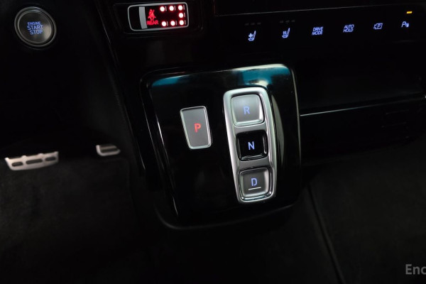 2022 Hyundai Staria с пробегом 106 541 км