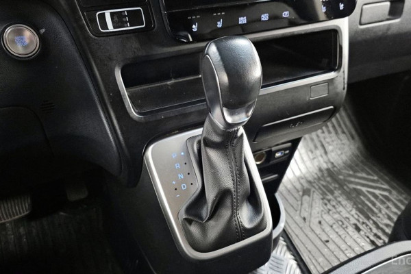 2022 Hyundai Staria с пробегом 105 684 км