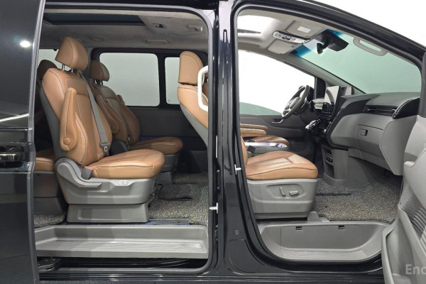 2021 Hyundai Staria с пробегом 42 743 км