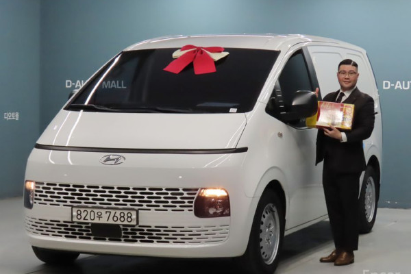 2022 Hyundai Staria с пробегом 80 230 км