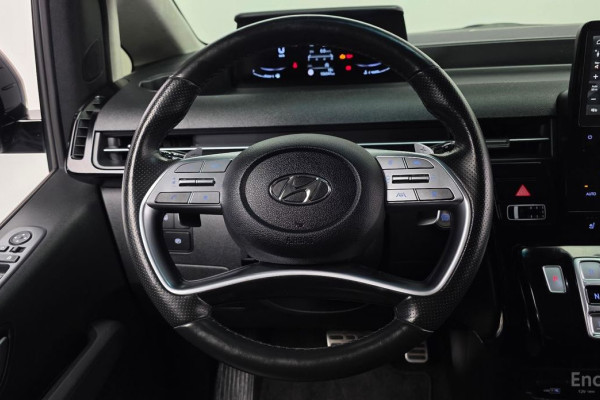 2022 Hyundai Staria с пробегом 106 541 км