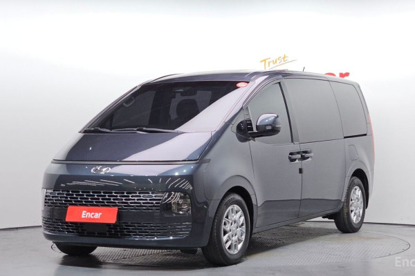 2022 Hyundai Staria с пробегом 72 127 км