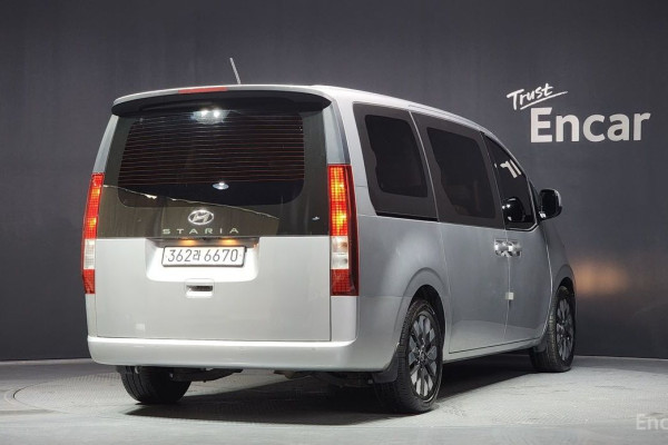 2022 Hyundai Staria с пробегом 40 163 км