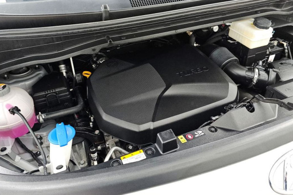 2022 Hyundai Staria с пробегом 40 163 км