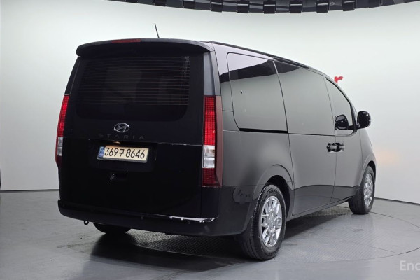 2021 Hyundai Staria с пробегом 49 476 км
