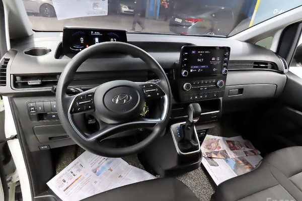 2022 Hyundai Staria с пробегом 80 230 км