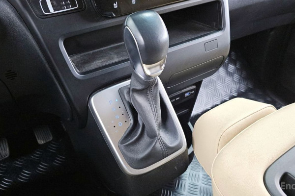 2022 Hyundai Staria с пробегом 40 163 км