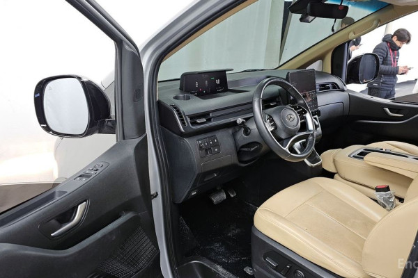 2022 Hyundai Staria с пробегом 40 163 км