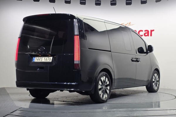2022 Hyundai Staria с пробегом 89 529 км
