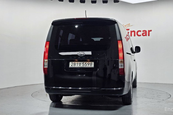 2022 Hyundai Staria с пробегом 40 734 км