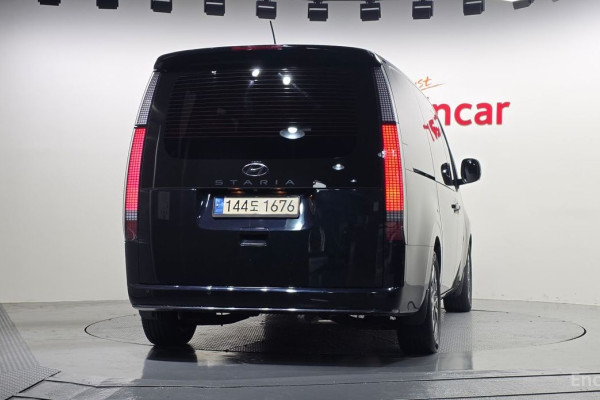 2022 Hyundai Staria с пробегом 89 529 км