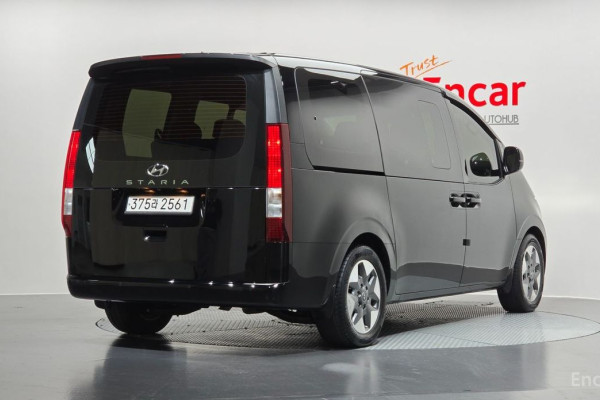 2021 Hyundai Staria с пробегом 90 248 км