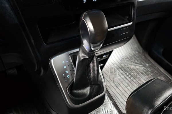 2022 Hyundai Staria с пробегом 32 217 км