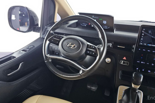 2021 Hyundai Staria с пробегом 96 393 км