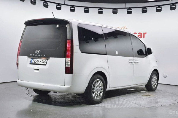 2022 Hyundai Staria с пробегом 58 299 км