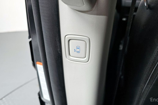 2022 Hyundai Staria с пробегом 40 734 км