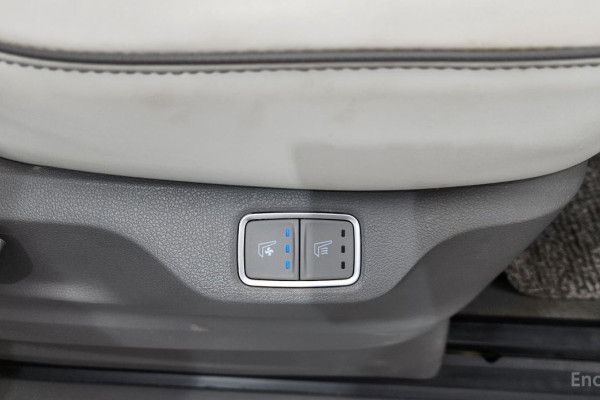 2021 Hyundai Staria с пробегом 125 766 км