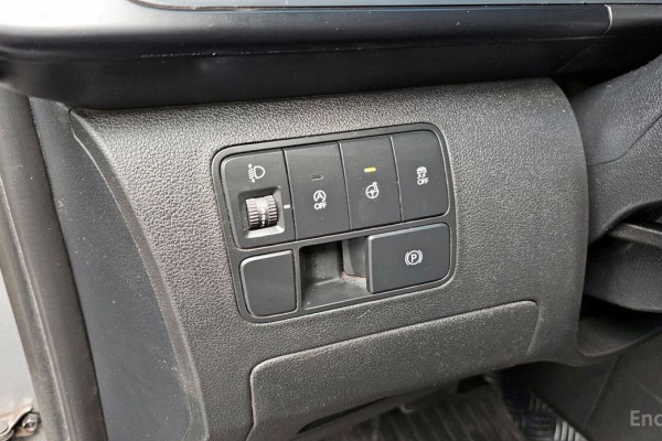 2022 Hyundai Staria с пробегом 32 217 км