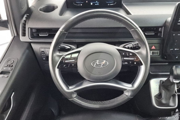2022 Hyundai Staria с пробегом 48 169 км
