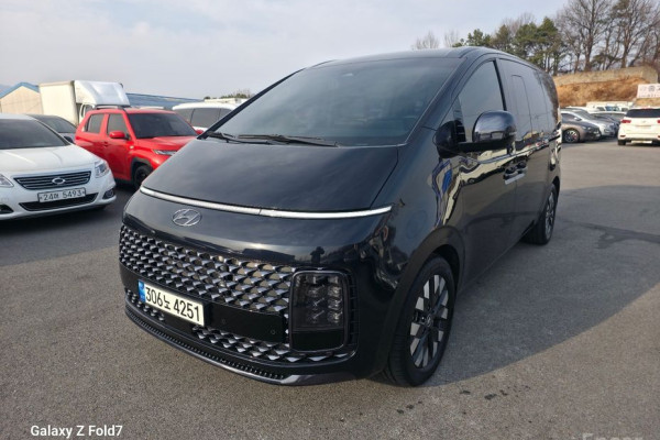 2021 Hyundai Staria с пробегом 31 899 км