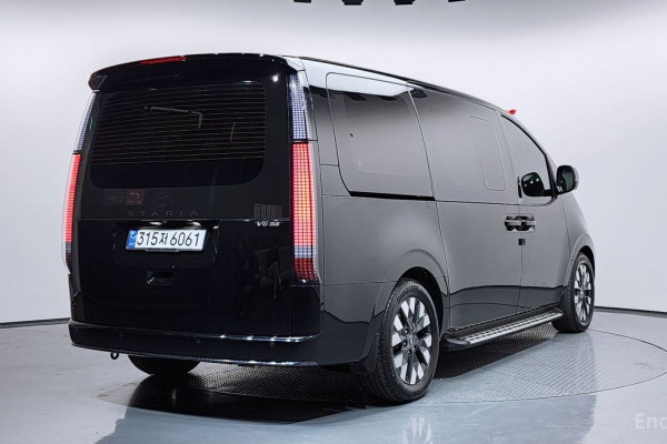 2021 Hyundai Staria с пробегом 80 719 км
