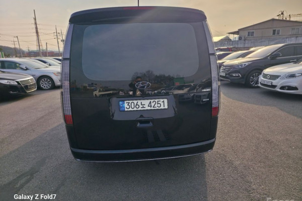 2021 Hyundai Staria с пробегом 31 899 км
