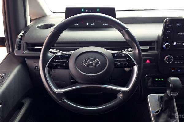 2022 Hyundai Staria с пробегом 44 503 км
