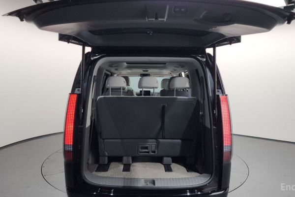 2022 Hyundai Staria с пробегом 84 521 км