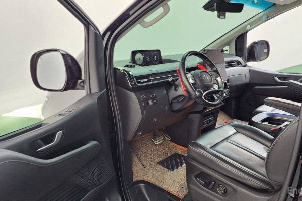 2021 Hyundai Staria с пробегом 80 719 км