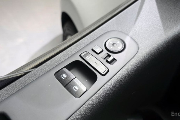 2022 Hyundai Staria с пробегом 65 058 км