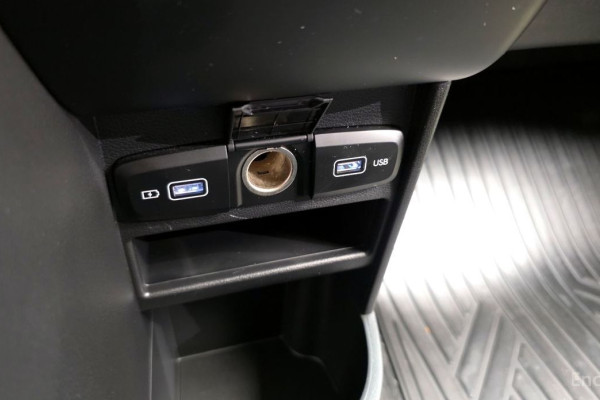 2022 Hyundai Staria с пробегом 65 058 км