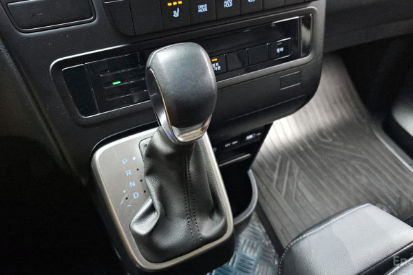 2022 Hyundai Staria с пробегом 32 753 км