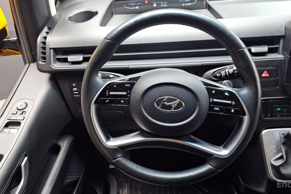 2022 Hyundai Staria с пробегом 32 753 км