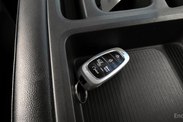 2021 Hyundai Staria с пробегом 68 034 км