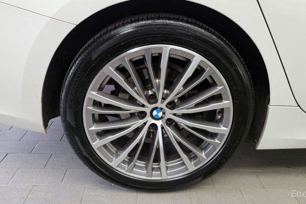 2022 BMW 3 серии с пробегом 45 959 км