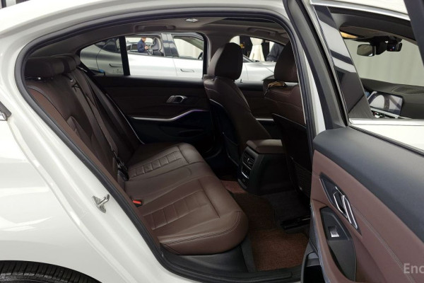 2022 BMW 3 серии с пробегом 45 959 км