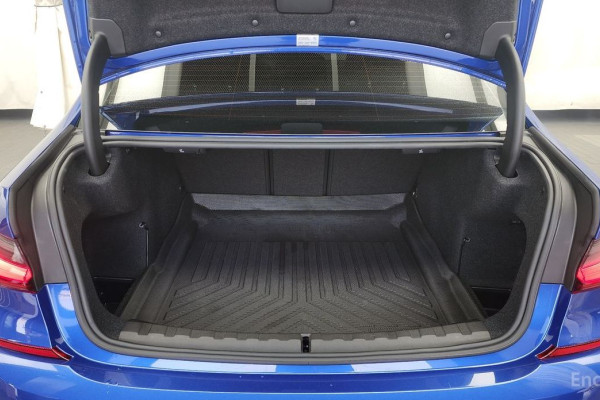 2022 BMW 3 серии с пробегом 20 534 км