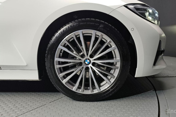 2022 BMW 3 серии с пробегом 25 351 км