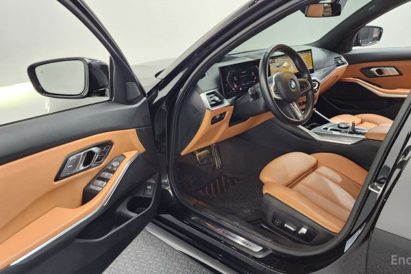 2023 BMW 3 серии с пробегом 33 509 км