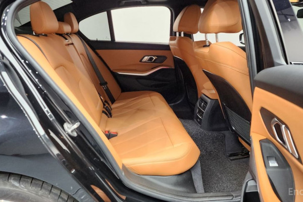 2023 BMW 3 серии с пробегом 33 509 км