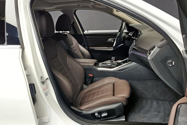 2022 BMW 3 серии с пробегом 25 351 км