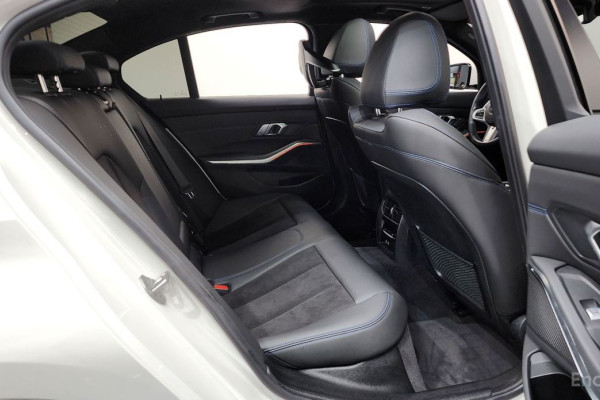 2022 BMW 3 серии с пробегом 25 303 км